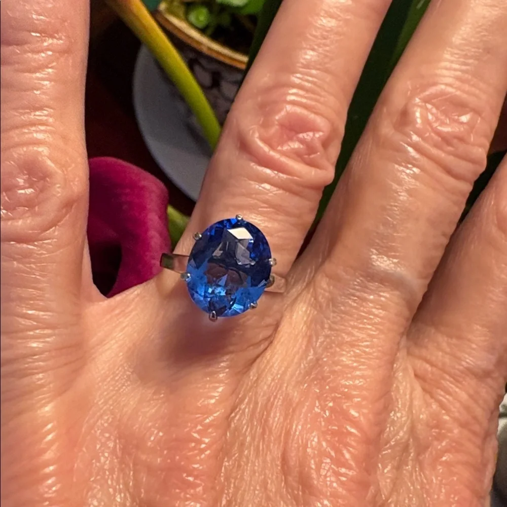 Size 6.25 Elegant Blue Quartz Ring In Sterling Silver